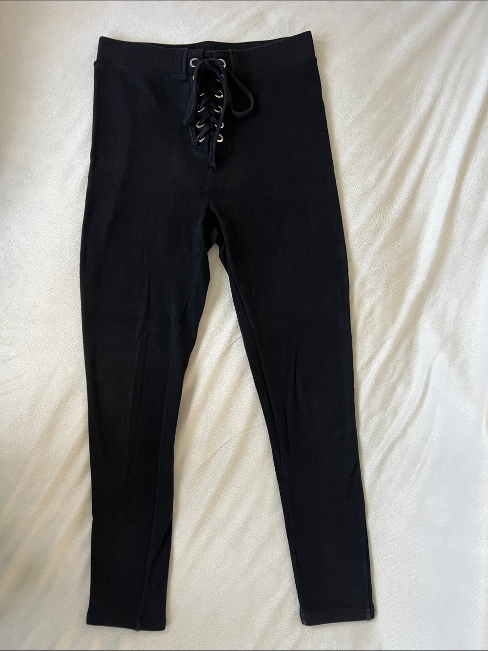 KITTENISH CLEO LACE-UP LEGGING